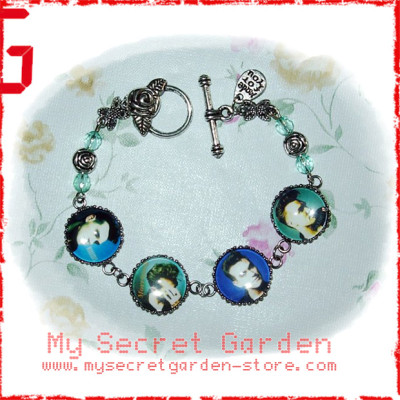 Morrissey - Everyday Is Like Sunday Cabochon Bracelet  Morrissey - Everyday Is Like Sunday Cabochon Bracelet